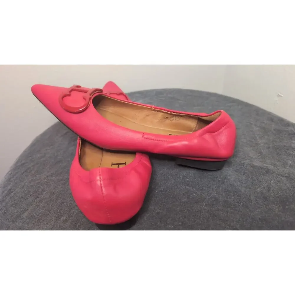 Carolina Herrera Red Pointed Toe CH Logo Flats Size 7.5 Luxury